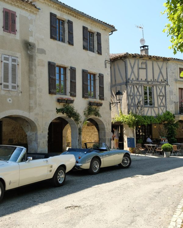 XK-and-co-rallyes-autombiles-anciennes-rallye-des-bastides-juin-2025 (13)