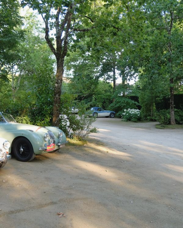 XK-and-co-rallyes-autombiles-anciennes-rallye-des-bastides-juin-2025 (15)