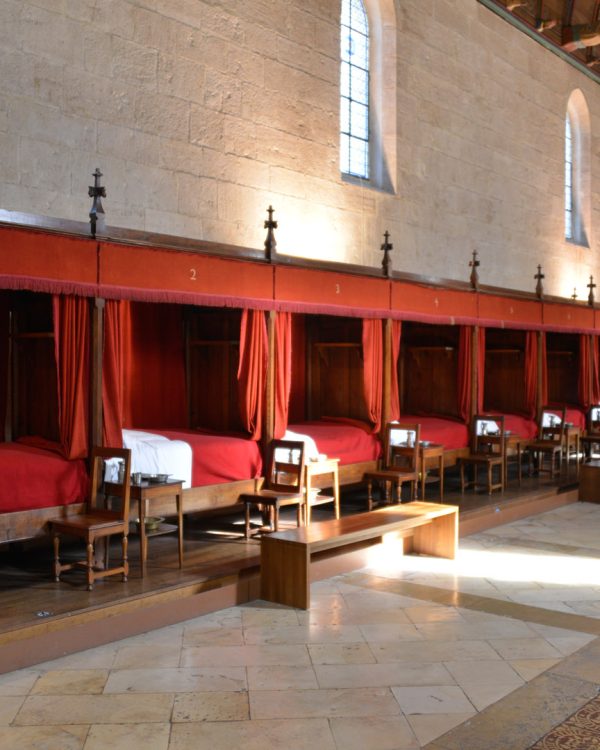 xk-and-co-rallyes-automobiles-anciennes-rallye-bourgogne-2025429-Beaune--10X